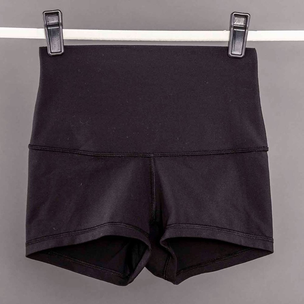 Lululemon High Rise Yoga Shorts, Black - Size 2